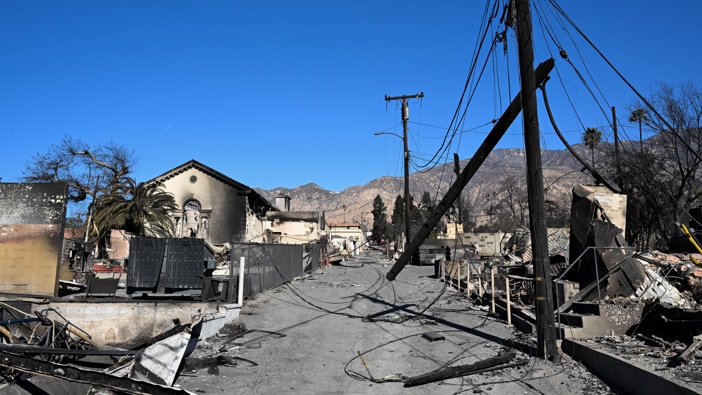 A view of burned houses and vehicles as greater Los Angeles fire continue, in Altadena, Los Angeles County, California, United States on January 13, 2025. (Photo by Tayfun Coskun/Anadolu via Getty Images)