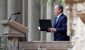 Former U.S. President George W. Bush prepares to deliver a tribute during the funeral service of former Vice President Dick Cheney at the National Cathedral on November 20, 2025 in Washington, DC. (Photo by Andrew Harnik/Getty Images)