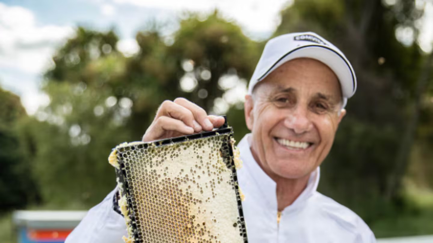 Cornerstone shareholder says rival bid could damage Comvita