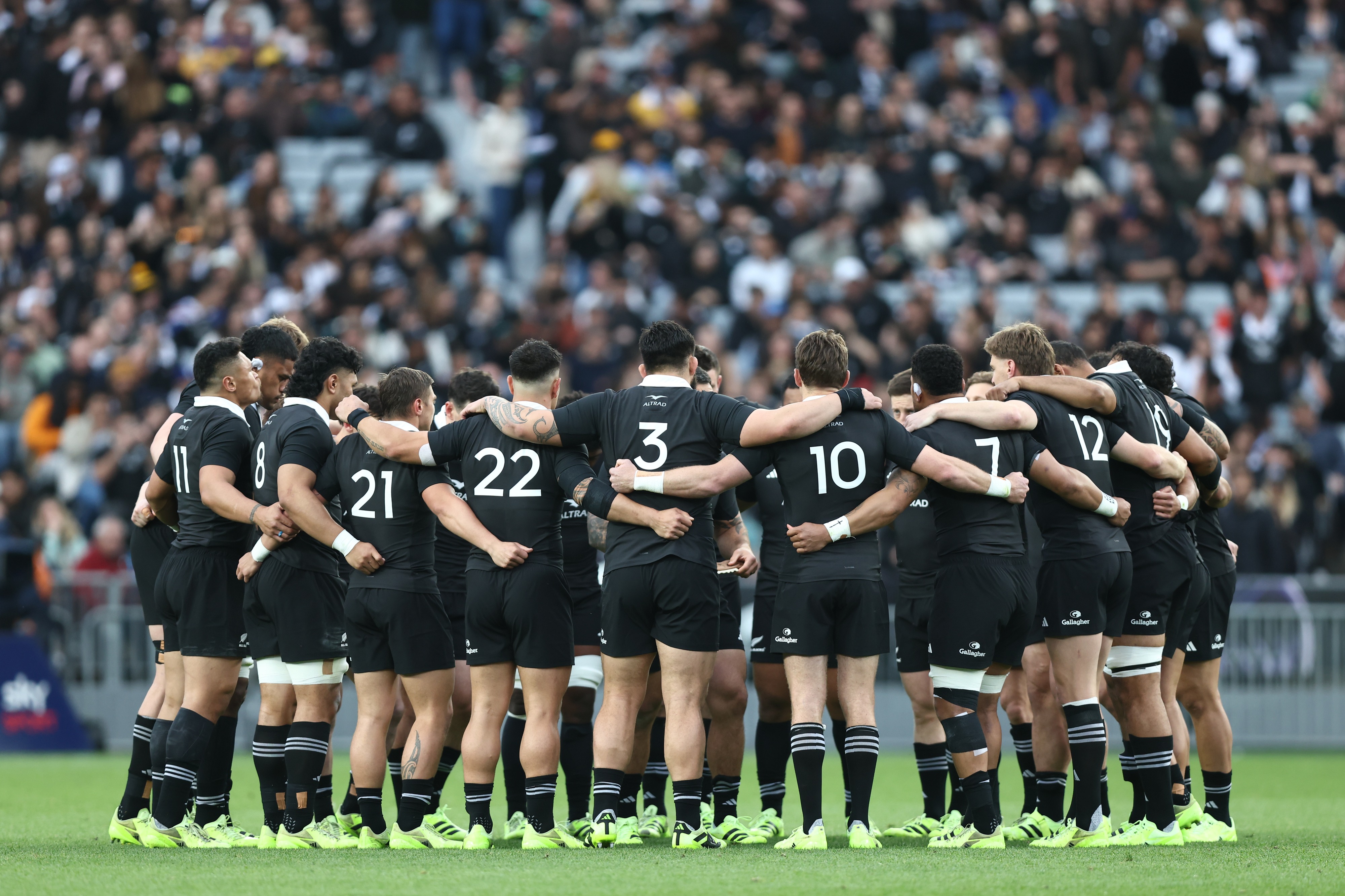 The Huddle: Should we make the All Blacks travel in premium economy if they lose?