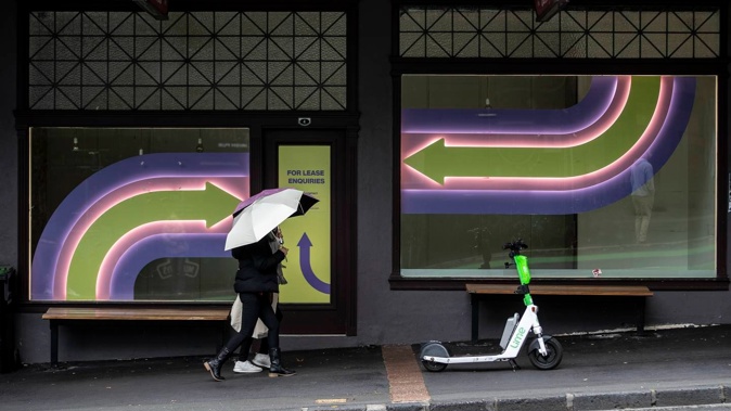 Bus driver strikes will hit Auckland commuters this morning, as rain is predicted to hit the city. Photo / Michael Craig