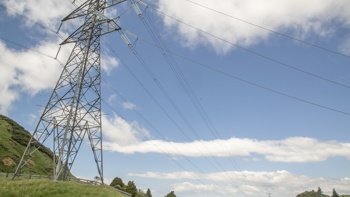 Early cold snap threatens power grid as projects run behind