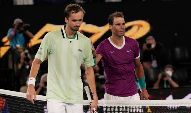 Daniil Medvedev congratulates Rafael Nadal after the Australian Open men's singles final. (Photo / AP)