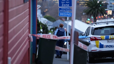 Police cordon off street in Ponsonby, workers told ‘not to touch anything’