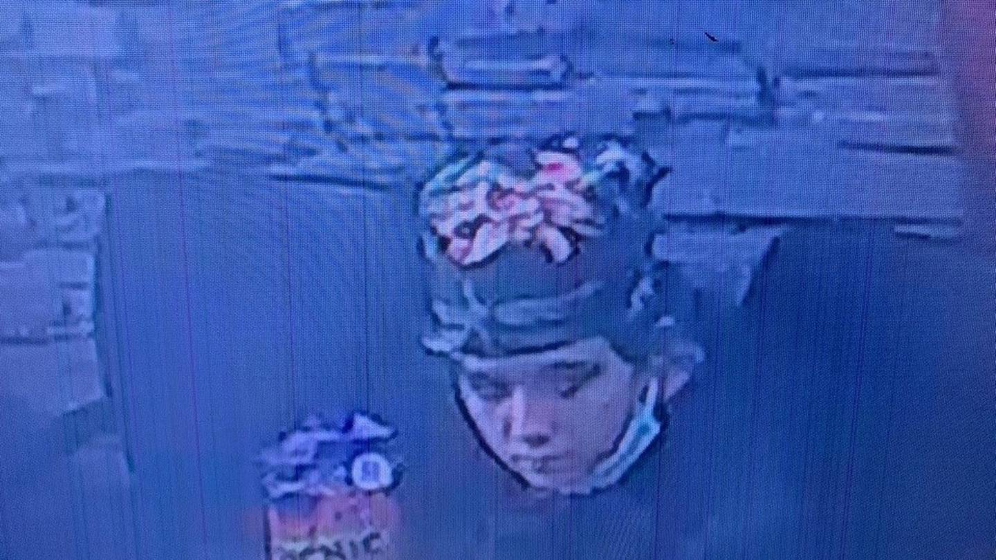Police have released this photo of missing teen Aria Bridger, captured on security footage in central Auckland on Monday night. (Photo / NZ Police)