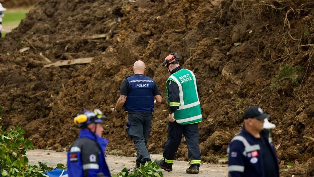 Live updates: Anxious families wait at Mt Maunganui campground for news of missing loved ones