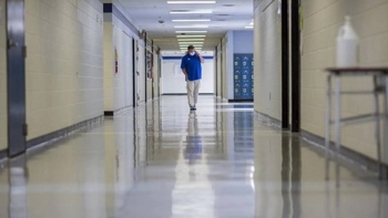 Covid 19 coronavirus: CDC recommends shorter Covid-19 isolation, quarantine for all