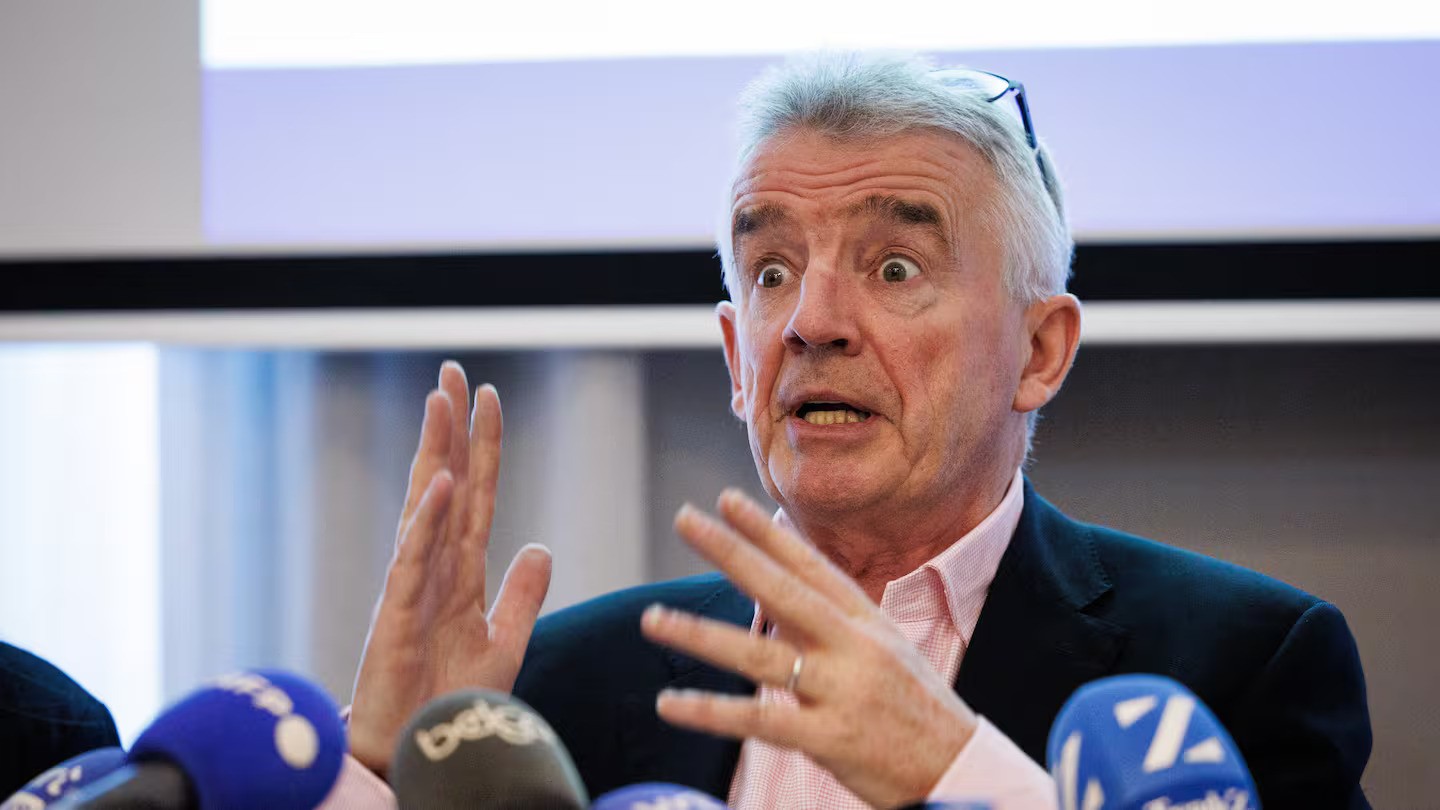 Ryanair boss reminds Elon Musk of takeover rules as pair exchange insults