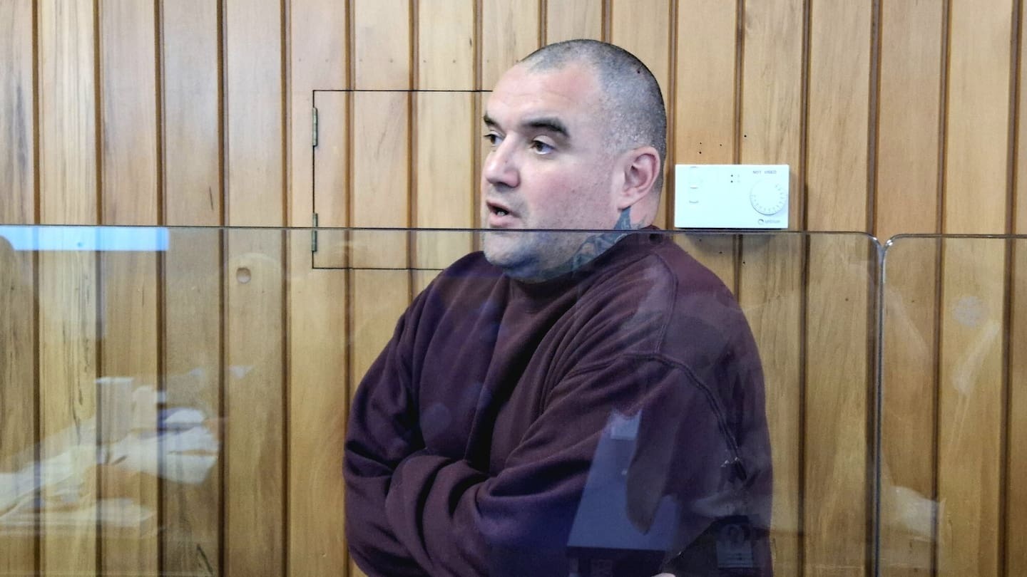 501 deportee Jeffrey Jones imprisoned for possession and distribution of ob