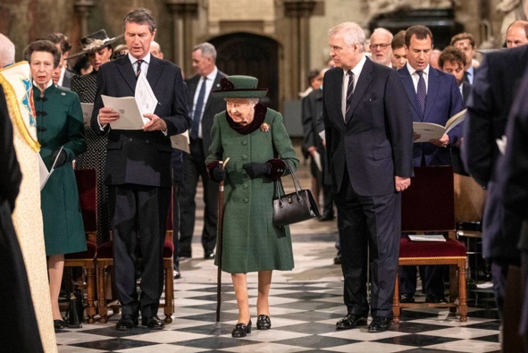 Prince Andrew helped the Queen walk up the aisle at Westminster Abbey. (Photo / Getty Images)