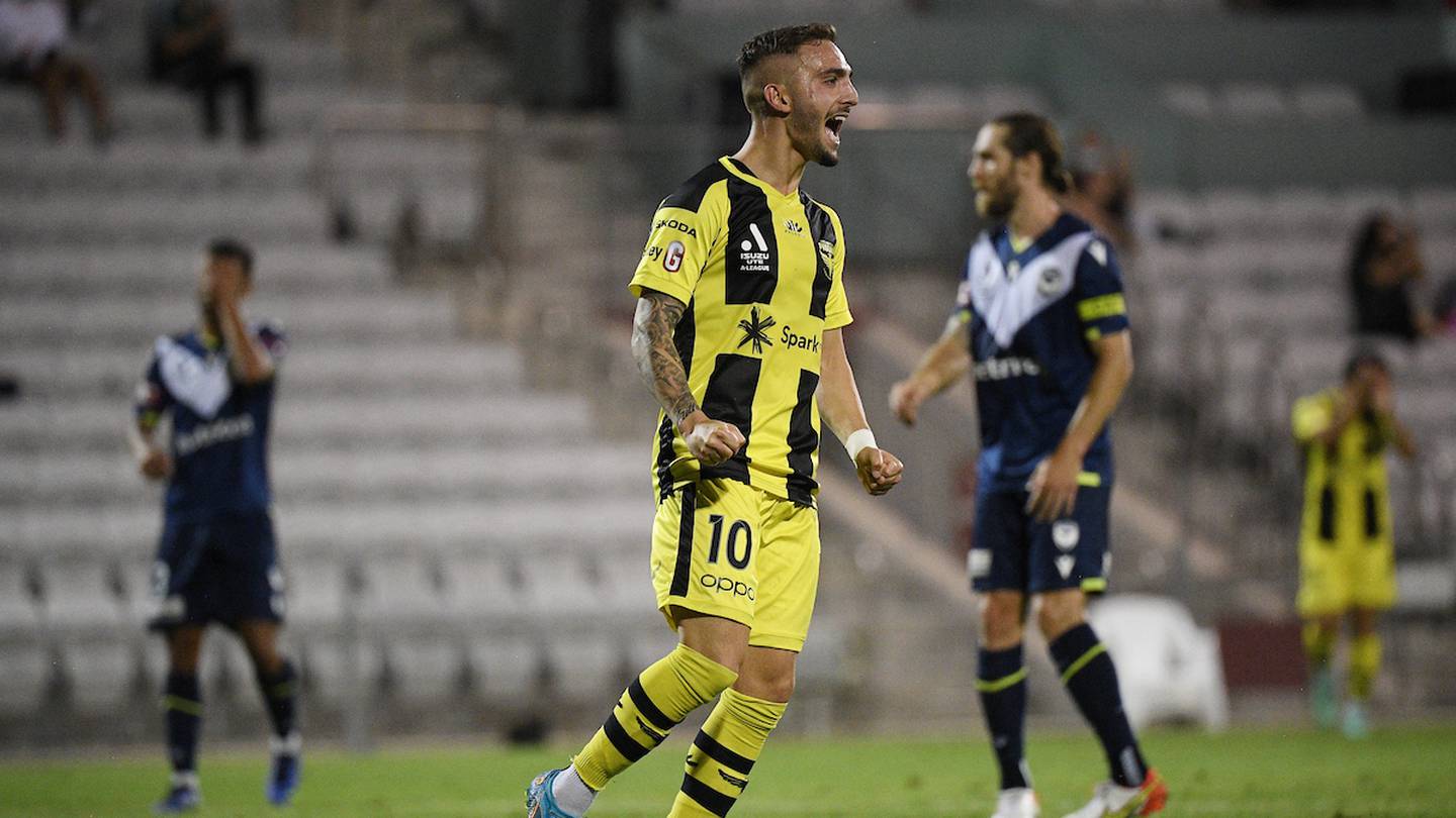 Reno Piscopo of the Phoenix celebrates after scoring against the Melbourne Victory. (Photo / Photosport)