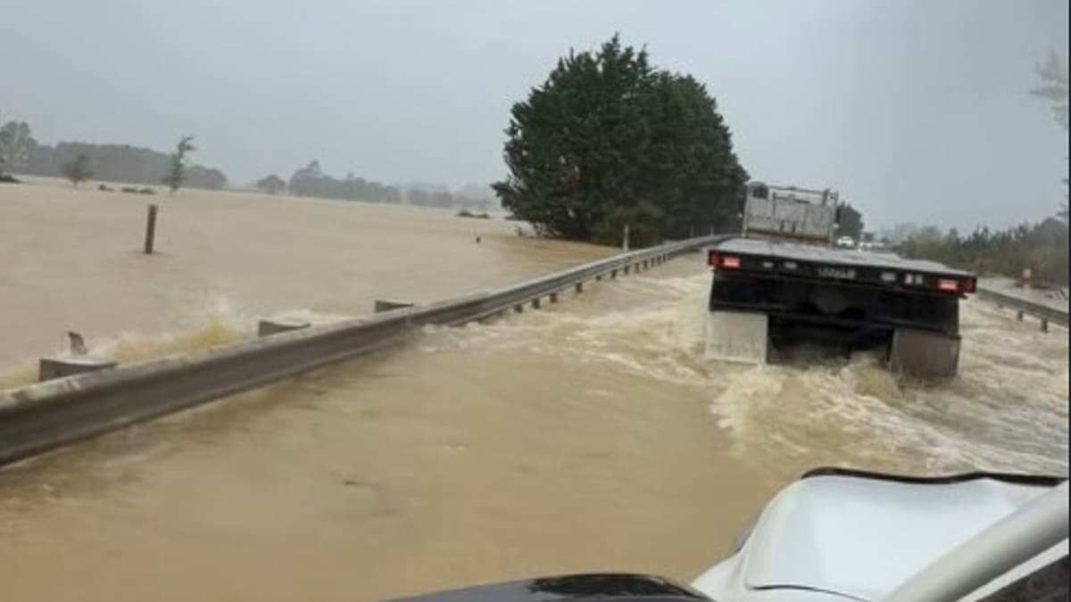 Whangārei and Far North councils declare State of Emergency as flooding surrounds homes, closes roads