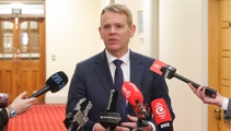 "Show some leadership": Hipkins calls on Luxon to completely rule out leaving the Paris Agreement