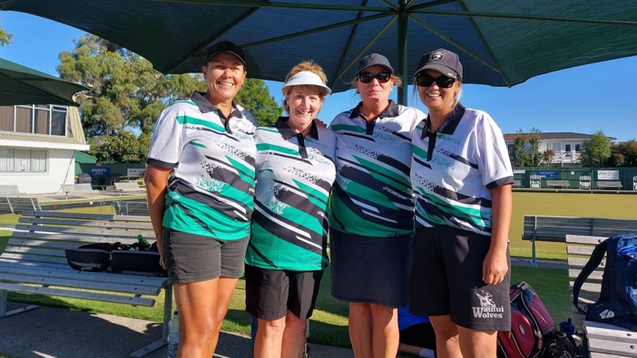Vikki-Lee Remuera with teammates at the recent Bowls National 4's in Christchurch. Photo / Supplied