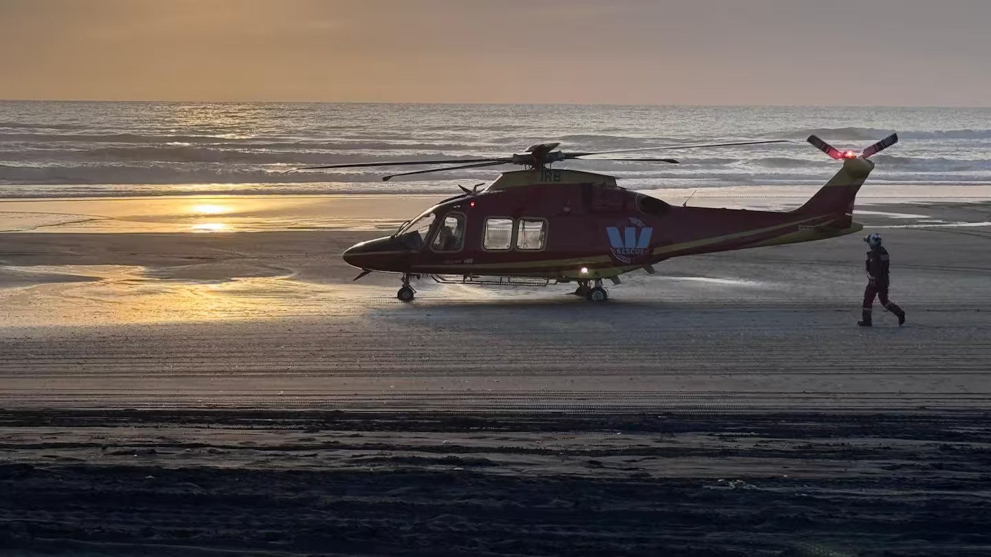 Man, 26, dies after getting caught in rip at Karioitahi Beach