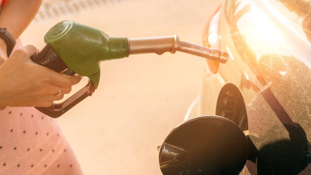 Fuel stocks dip below last week’s levels, Govt stresses ‘no need for fuel restrictions'