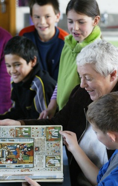 Dr Rosemary Cathcart at One Day School in Port Ahuriri, Napier, in 2004. Photo / File