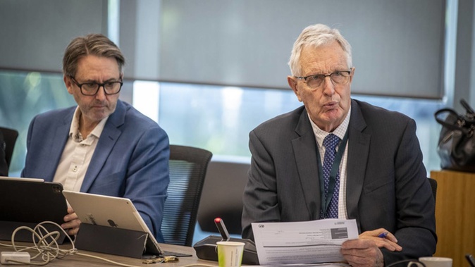 Auckland Transport board members Mark Darrow (left) and chairman Wayne Donnelly. Photo / Michael Craig