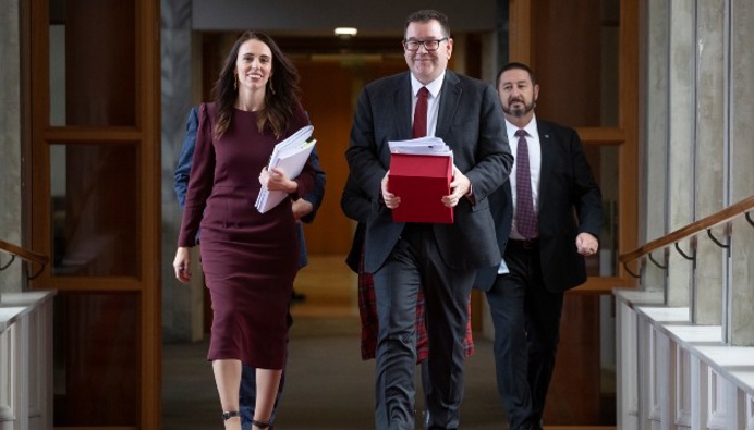 Prime Minister Jacinda Ardern and Finance Minister Grant Robertson. (Photo / File)