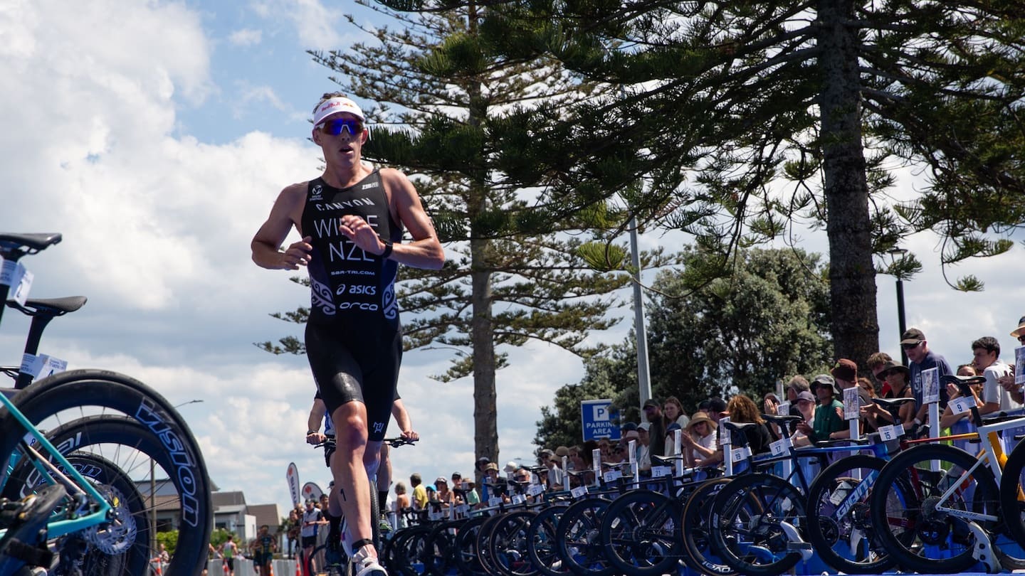 Kiwi triathlon star Hayden Wilde shines at international race in Napier