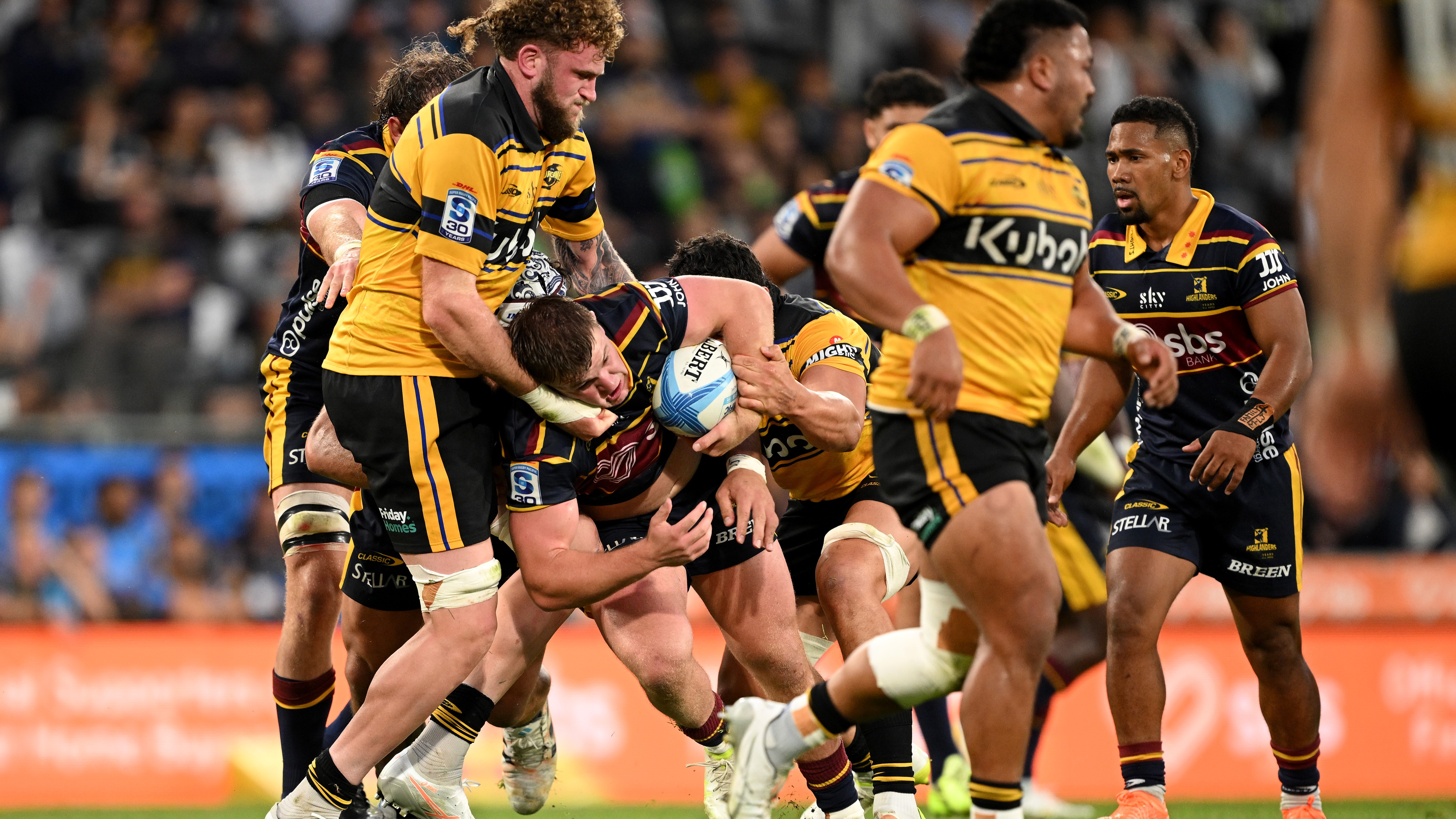 "No one's unbeaten": Super Rugby ranks remain tight in Round 6