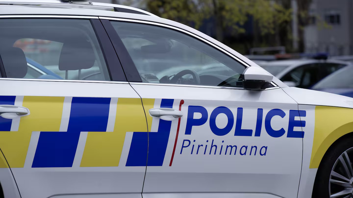 Teen boy injured after hit-and-run in Browns Bay, Auckland