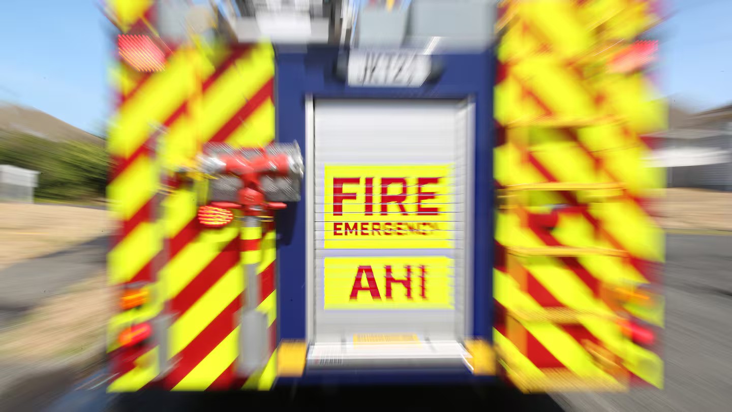 Firefighters have extinguished a blaze at a commercial property in Auckland’s Orewa overnight.