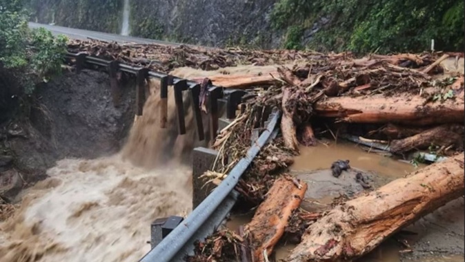 SH6 South of Westland highway remains closed from Haast to Franz Josef following a major slip. Photo / NZTA