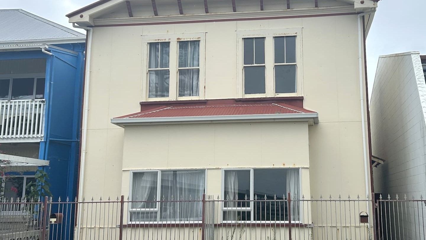 Couple awarded $20k after infant son exposed to lead in old rented house