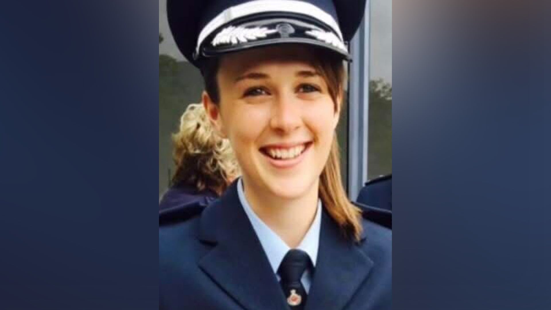 Police officer marries soulmate days before dying after rare cancer battle