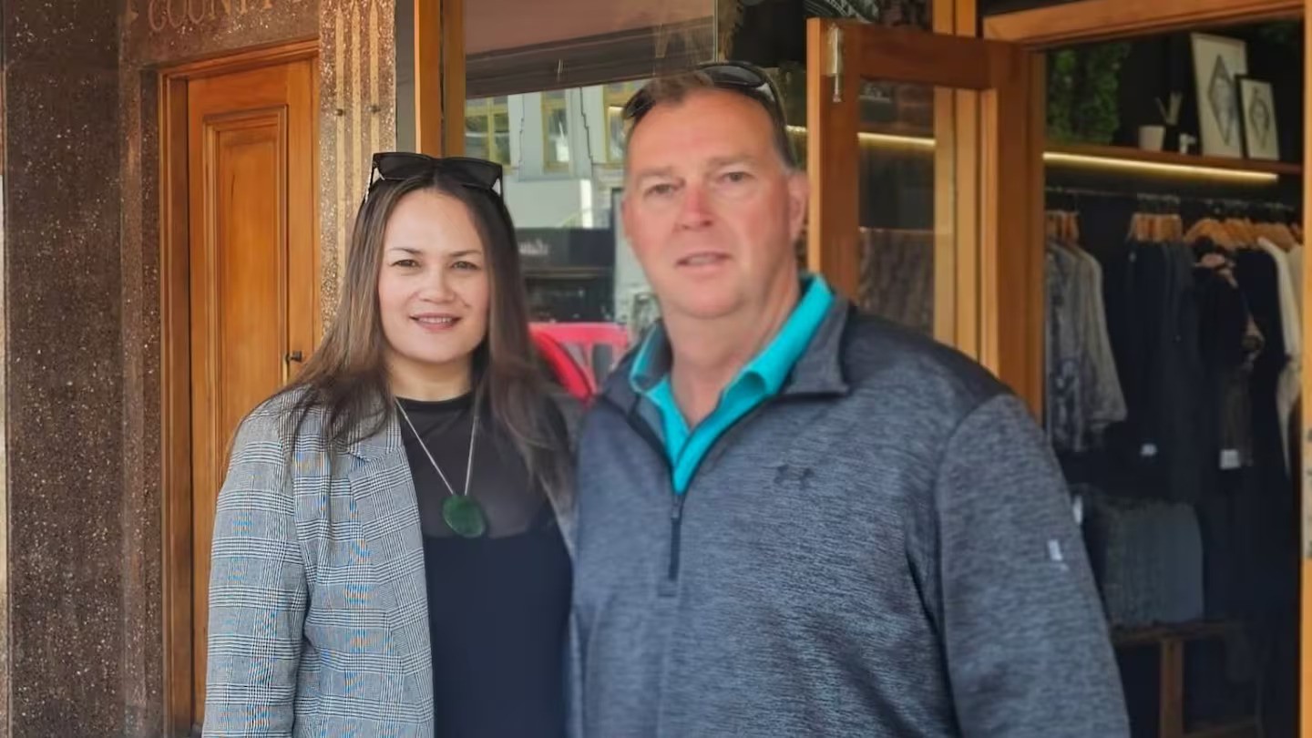 Napier mayor asks for resignation of deputy mayor