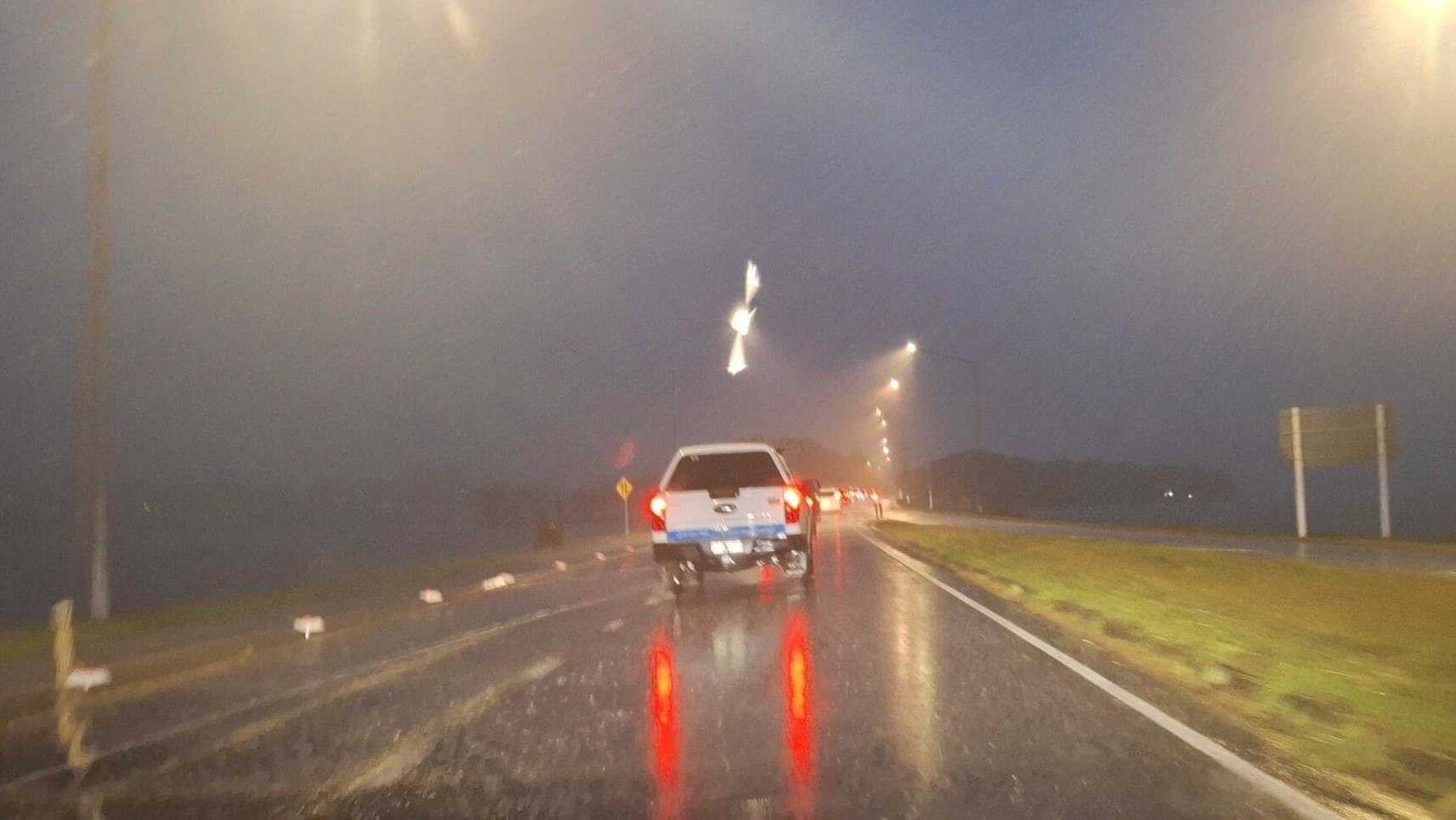 Live: Severe thunderstorm warning for Western Bay of Plenty, about 500 people evacuated in Kaitāia