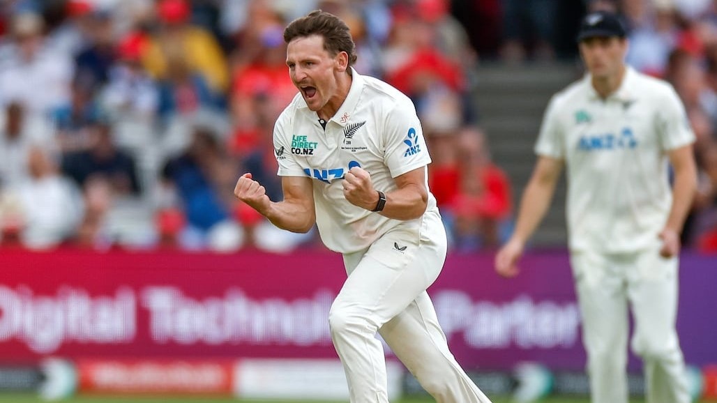 Black Caps v England: Nathan Smith’s six wickets sets New Zealand 254 for victory
