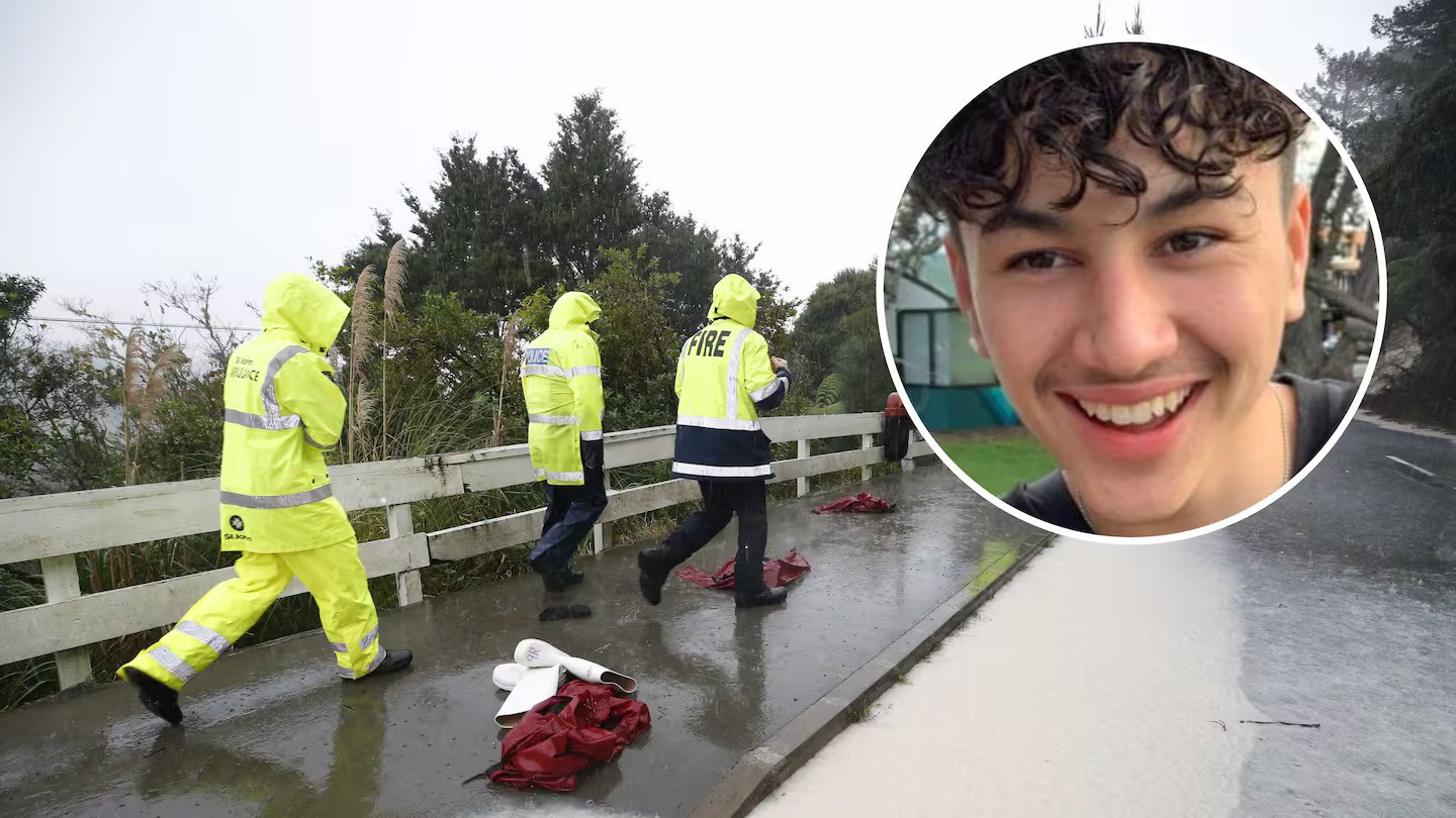 School staffer agrees 'in hindsight' fatal caving trip should have been cancelled
