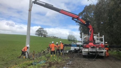 PowerNet crews push to restore Southland network after severe storm