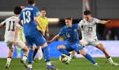 Anssi Suhonen of Finland and Ryan Thomas of New Zealand compete for the ball during the FIFA Series match between New Zealand All Whites and Finland at Eden Park on March 27, 2026 in Auckland, New Zealand. (Photo by Joe Allison - FIFA/FIFA via Getty Images)