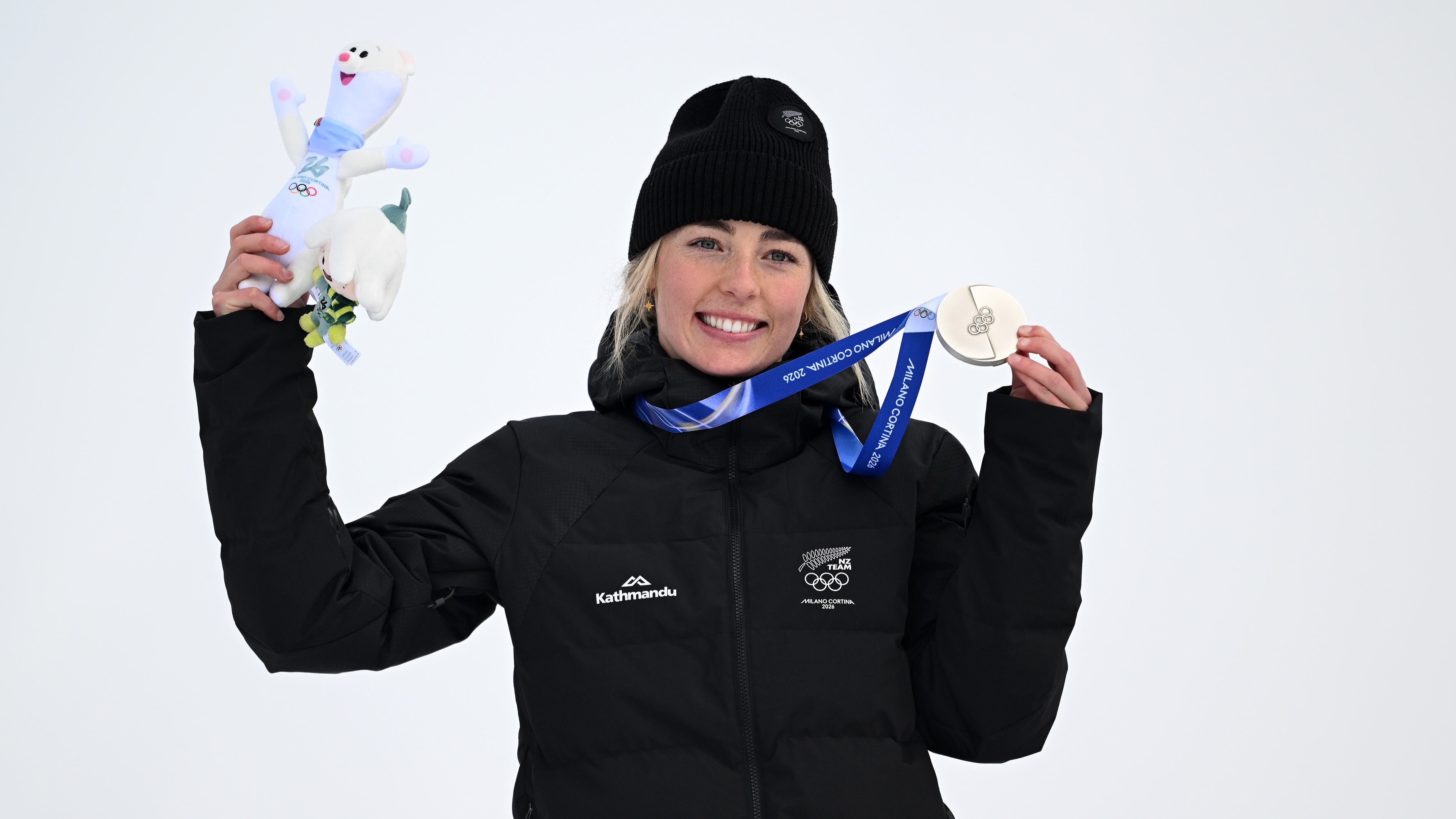 Winter Olympics 2026: Zoi Sadowski-Synnott claims slopestyle silver, Dane Menzies finishes seventh