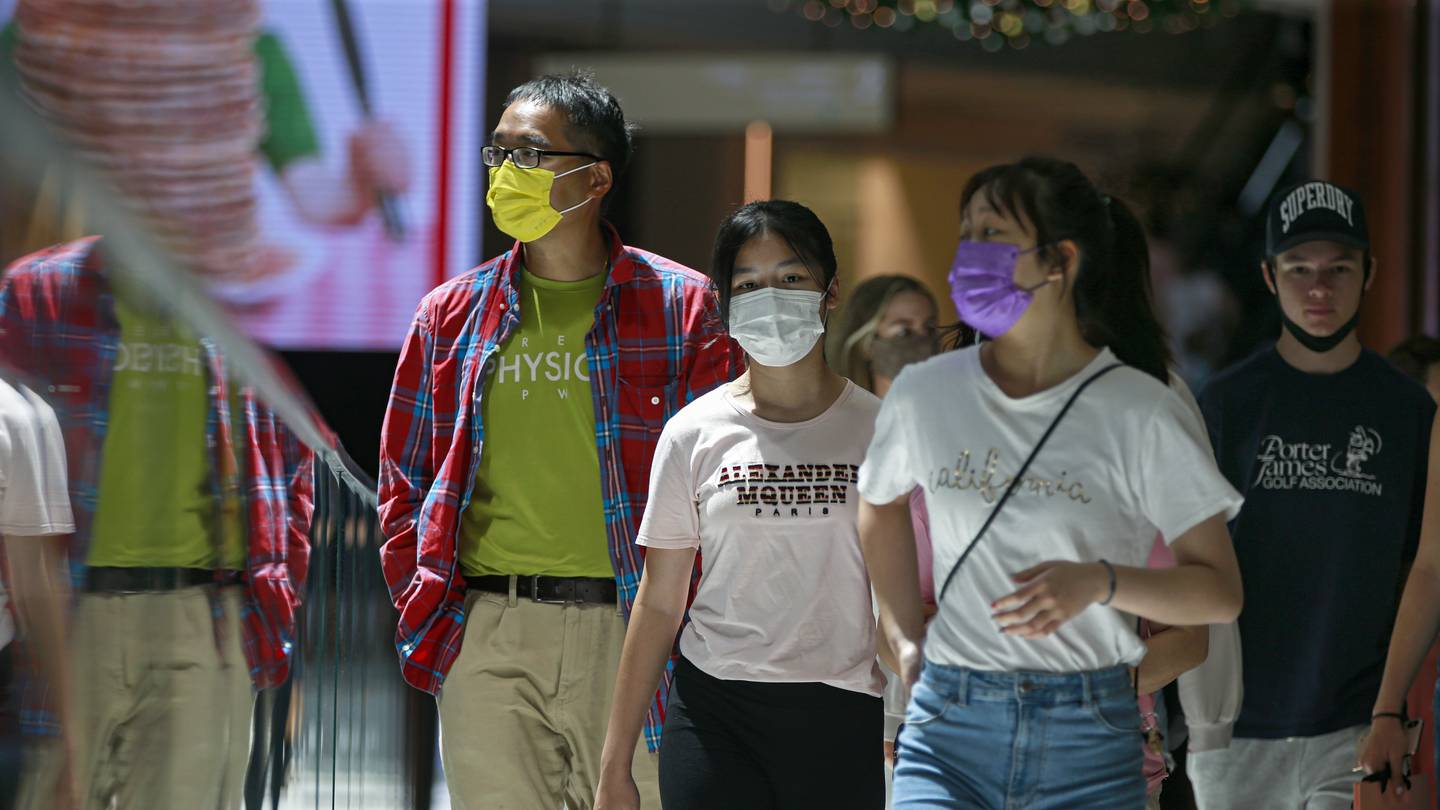 Reported Covid-19 cases continue to fall across the New Year holiday period. Photo / Alex Burton