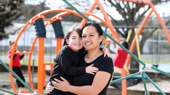 Bonnie Houston and daughter Dylan Swan, 5, from Hikurangi. Bonnie says the proposed government policy is a bit unrealistic. Photo / Michael Cunningham