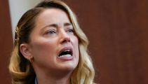 'Performance of her life': Amber Heard mocked for 'fake crying'