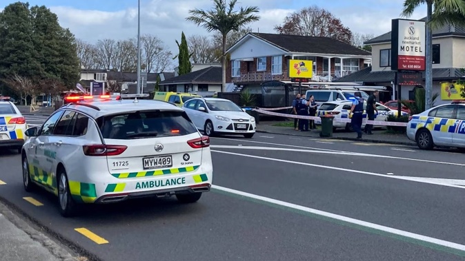 Police and ambulance outside the Auckland Newmarket Motel and Dragon's Restaurant on Manukau Road after reports of a stabbing. Photo / Jaime Lyth
