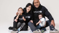 Nadene and Jonah Lomu with their kids.