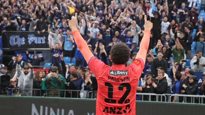Alexander Paulsen of Auckland FC celebrates with fans after the round six A-League Men match between Auckland FC and Newcastle Jets at Go Media Stadium, on November 30, 2024, in Auckland, New Zealand. (Photo by Michael Bradley/Getty Images)
