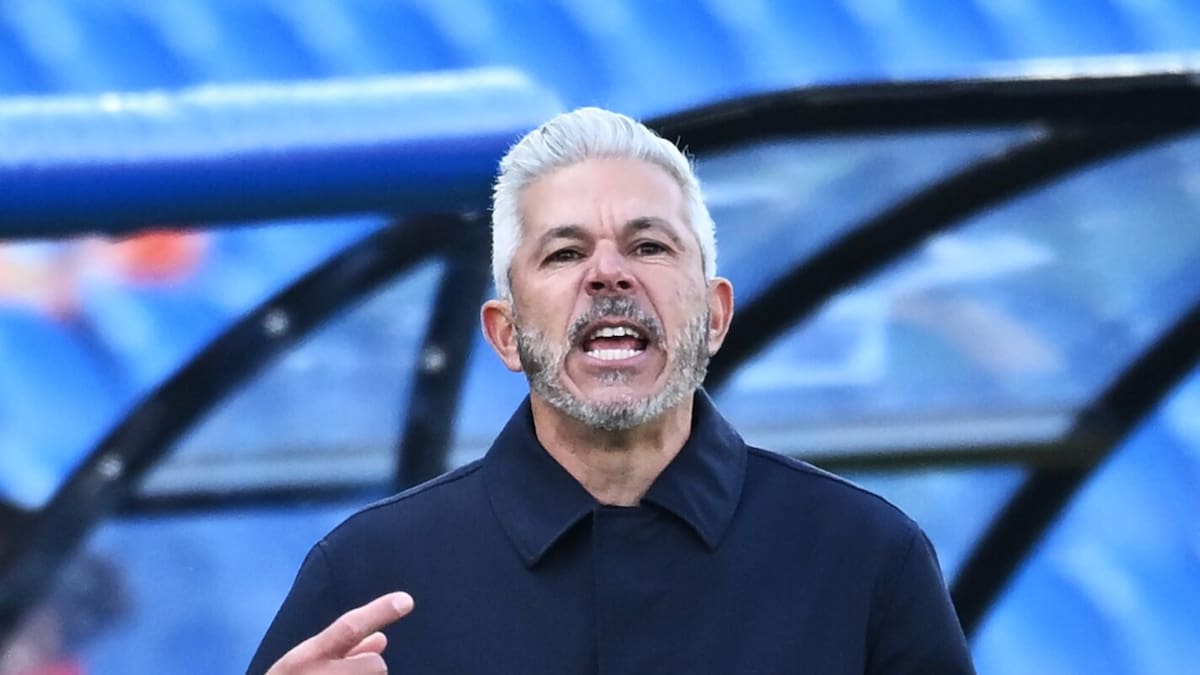 'Just kicked it away': Frustrated Corica says misunderstanding led to red-card offence