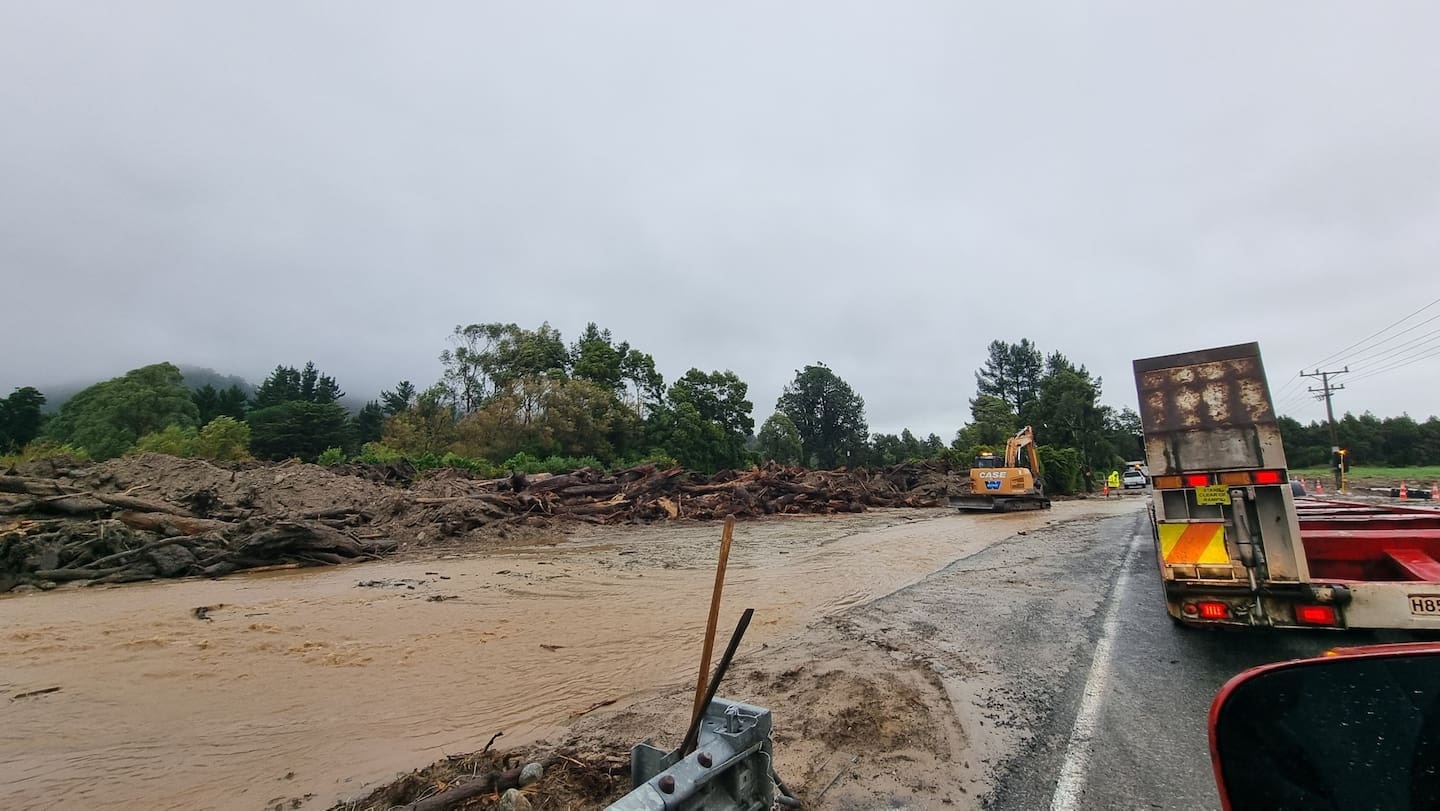 Fresh thunderstorm, tornado threat for north while central regions brace for 140km/h gales