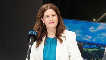 Watch Live: Nicola Willis in studio with Nick Mills