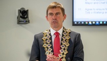 Wellington Mayor tests positive for Covid
