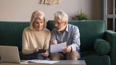 Auckland Council said it was generally retirees, who may have substantial equity in their property but limited access to cashflow for bills, who were postponing their rates. Photo / 123rf