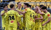 Ben Old of the Phoenix celebrates after scoring a goal against Adelaide United. Photosport