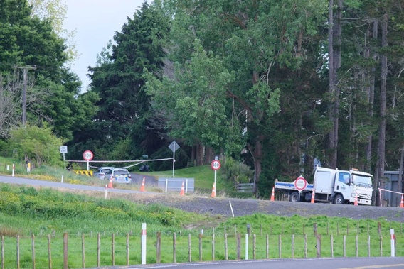 Police are trying to figure out how a man turned up injured on Hampton Downs Rd in Whangamarino, asking anyone with information to contact them. Photo / Maryana Garcia